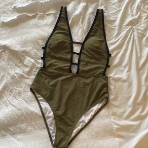Sexy olive green cupshe swim suit. One piece.